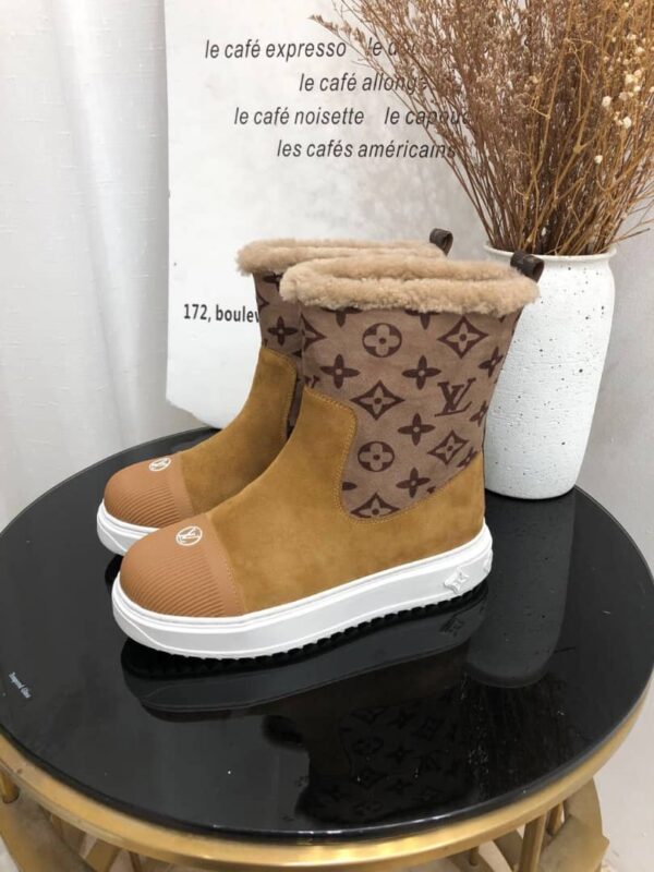 LV boots